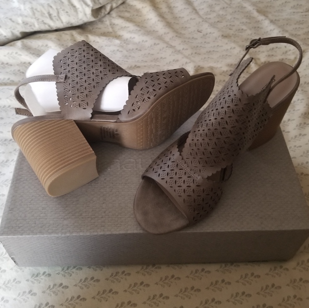 Taupe / Brown Block Heel